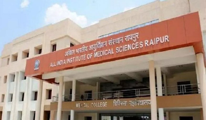 AIIMS के डॉक्टर पर Sexual हैरेसमेंट का आरोप, क्या है पूरा मामला 