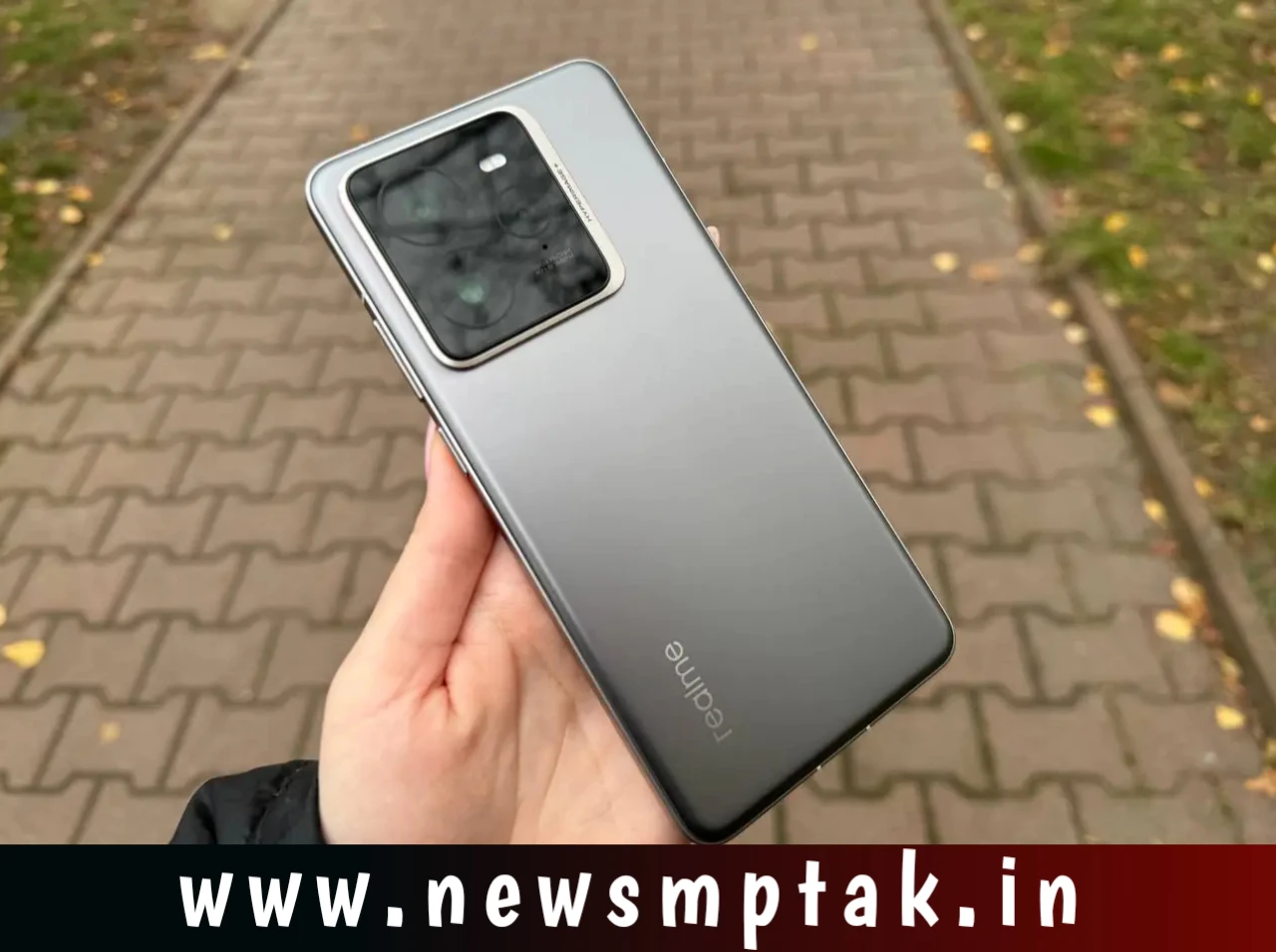 Realme ने लांच किया अब तक की सबसे बड़ी बैटरी वाला स्मार्टफोन Realme GT 7 1000 mah बैटरी जाने कीमत