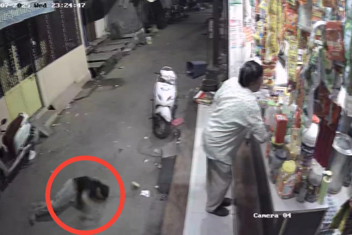 10वीं दोबारा हो गया फेल परिजनों ने डाटा तो कूद गया तीसरी मंजिल से CCTV वायरल